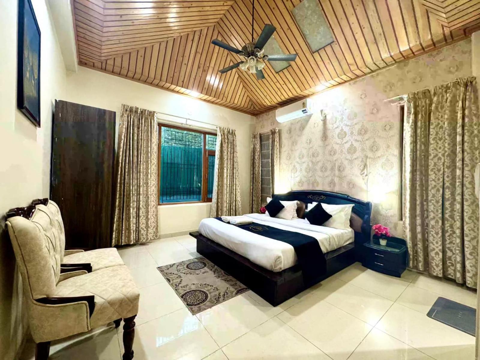 The Summer House Kasauli I Party & Music I Sky Bonfire I Managed By Exotic Stays Extérieur photo